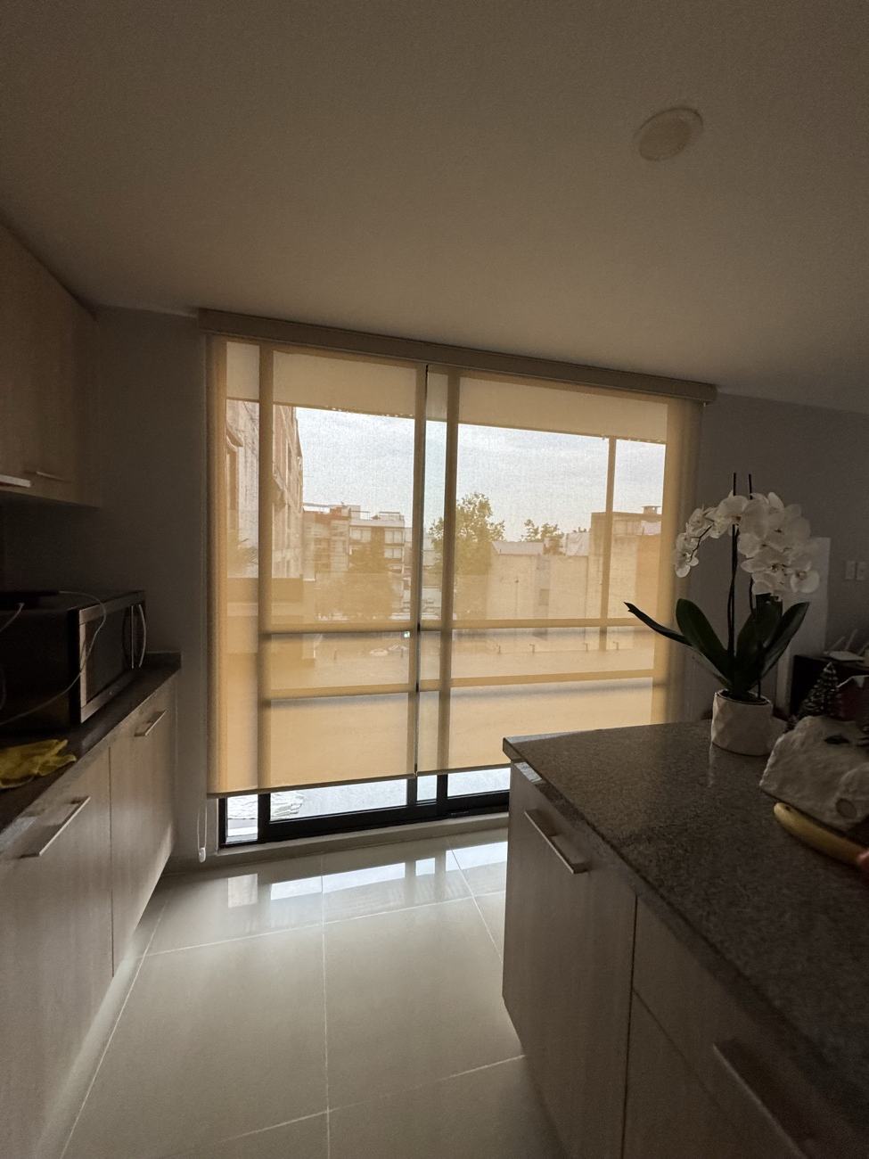 Malla solar en cocina